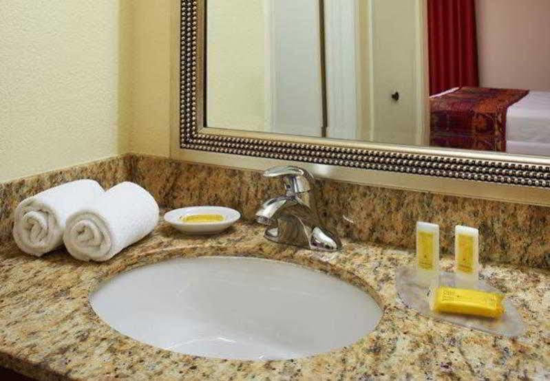 Residence Inn Chicago Диърфийлд Екстериор снимка
